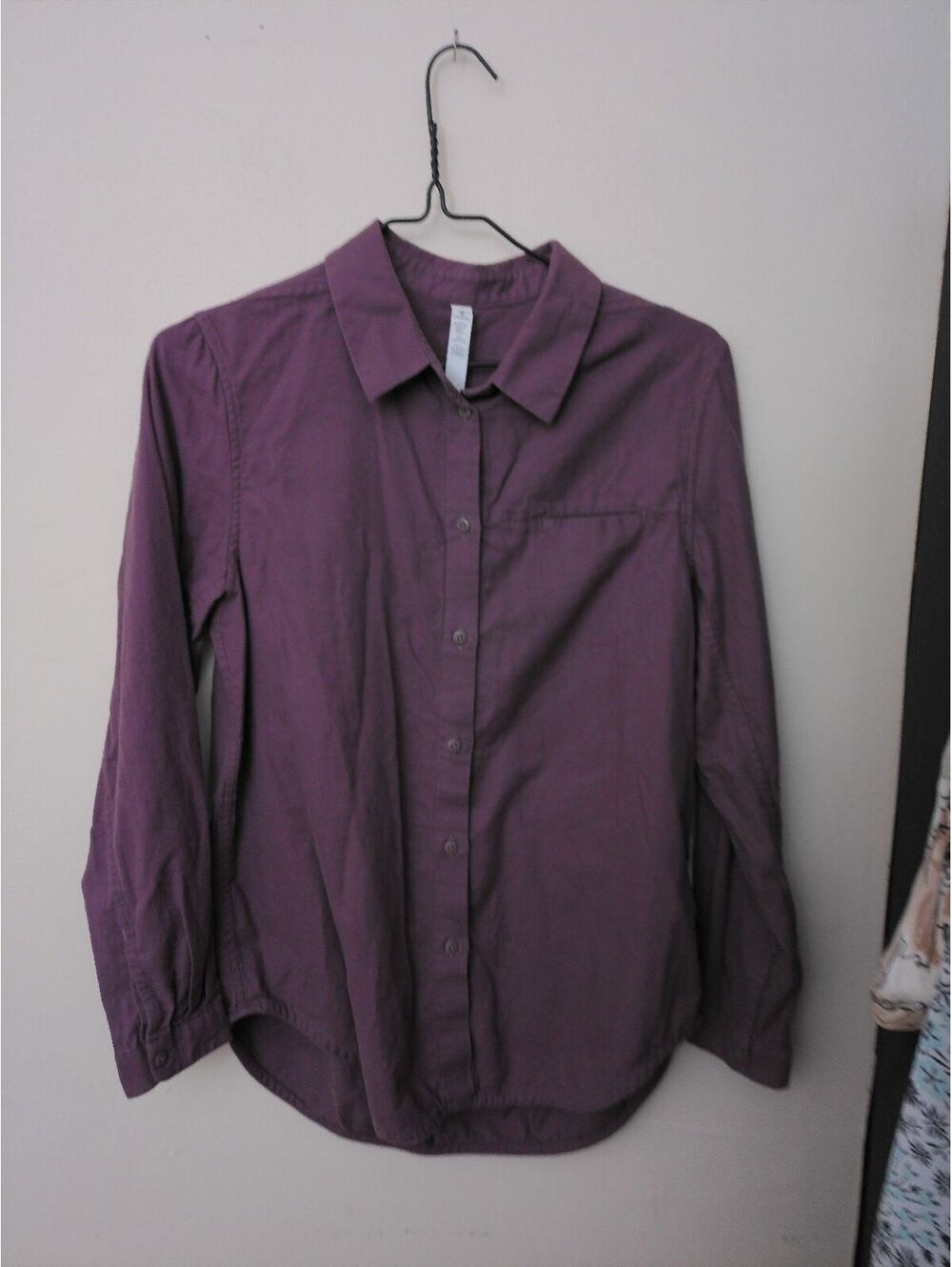 Lululemon Women's Button-Up Shirt Size 8 Purple Cotton Blend